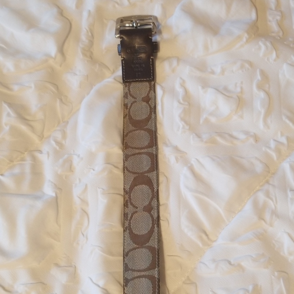 Coach Signature Belt